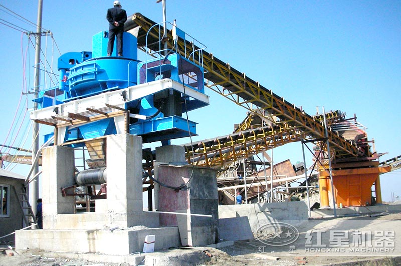 制砂生產(chǎn)線上的制砂設(shè)備 制砂生產(chǎn)線上的制砂設(shè)備