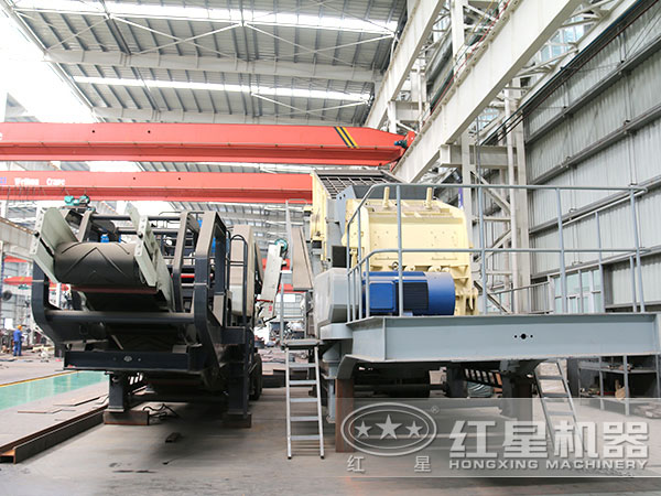 車載移動制砂機(jī)生產(chǎn)車間 車載移動制砂機(jī)生產(chǎn)車間