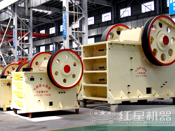 不同型號的顎式破碎機 不同型號的顎式破碎機