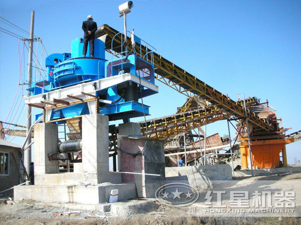 制砂機生產(chǎn)現(xiàn)場 制砂機生產(chǎn)現(xiàn)場