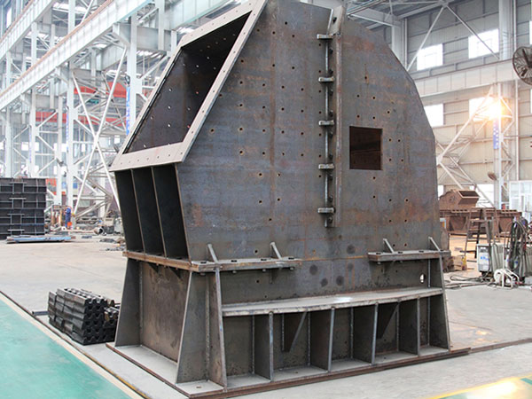 重錘式破碎機(jī)生產(chǎn)車間 重錘式破碎機(jī)生產(chǎn)車間