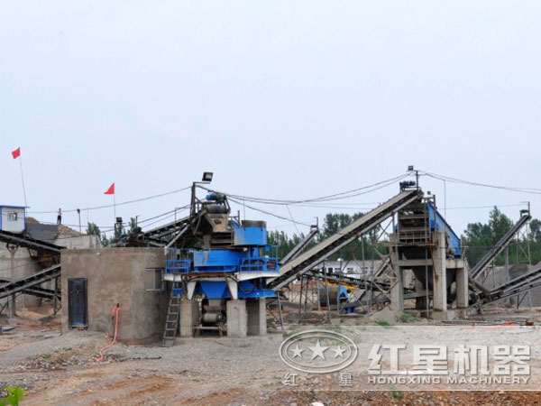 河卵石制沙機(jī)生產(chǎn)現(xiàn)場 河卵石制沙機(jī)生產(chǎn)現(xiàn)場