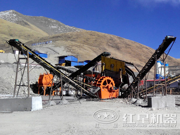 鵝卵石固定破碎現場 鵝卵石固定破碎現場