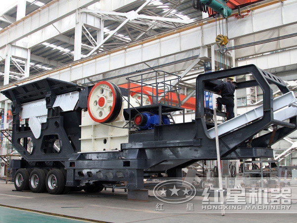 移動(dòng)顎式破碎站 移動(dòng)顎式破碎站