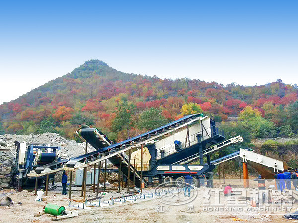 流動制砂機工作現(xiàn)場 流動制砂機工作現(xiàn)場