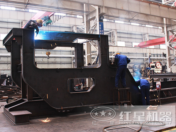 汽車車載式流動(dòng)打沙機(jī)車間 汽車車載式流動(dòng)打沙機(jī)車間