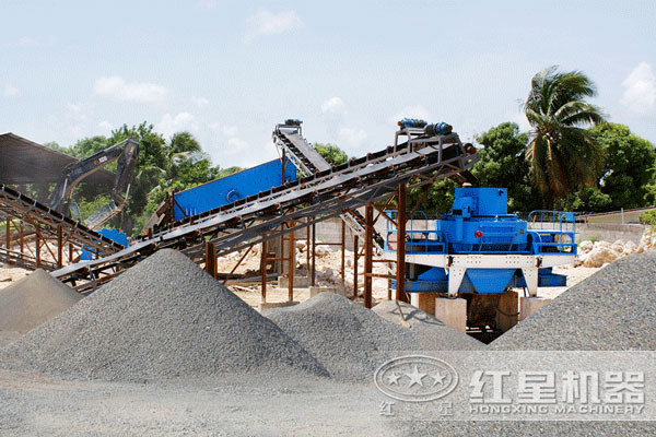 制砂生產(chǎn)線投產(chǎn)現(xiàn)場 制砂生產(chǎn)線投產(chǎn)現(xiàn)場