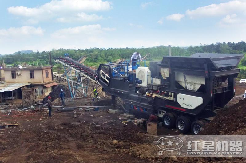 毛里求斯時產(chǎn)200噸單臺建筑垃圾移動制沙機現(xiàn)場 毛里求斯時產(chǎn)200噸單臺建筑垃圾移動制沙機現(xiàn)場