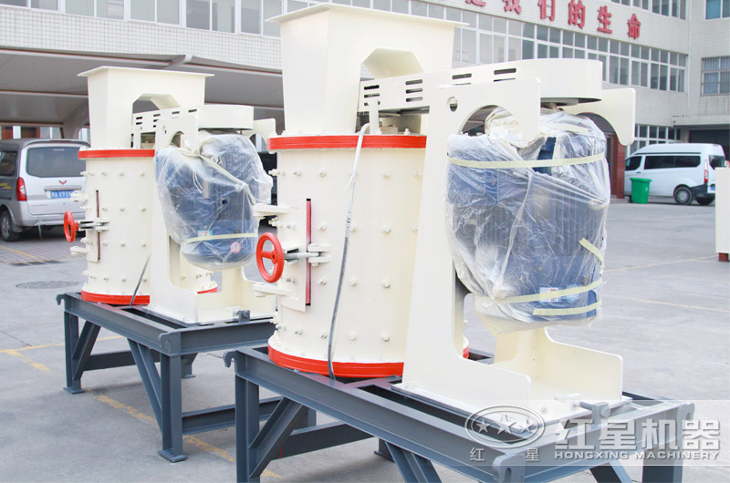 小型立式破碎機(jī) 小型立式破碎機(jī)