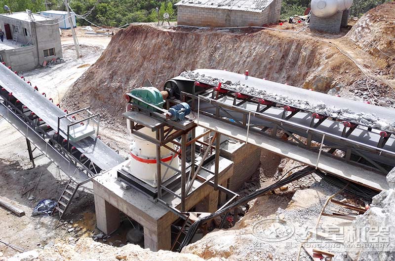 單缸細(xì)碎圓錐破碎機(jī)設(shè)備 單缸細(xì)碎圓錐破碎機(jī)設(shè)備