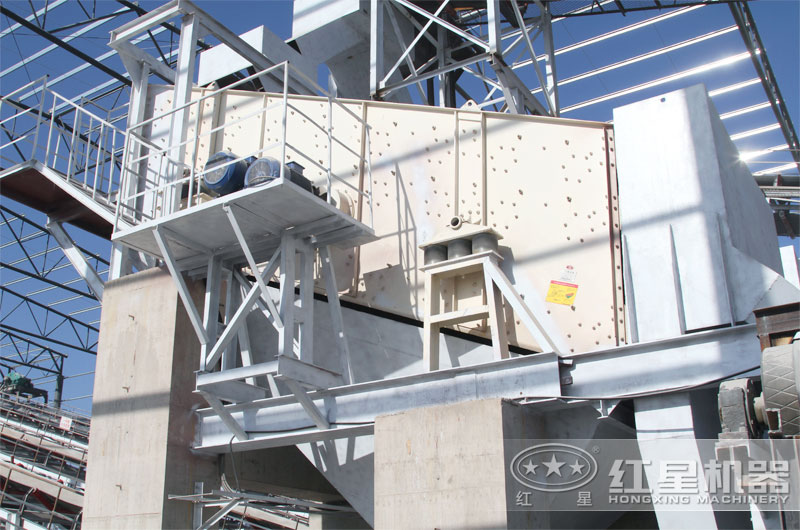 振動篩制造廠家就找河南紅星，固定式、移動式都有