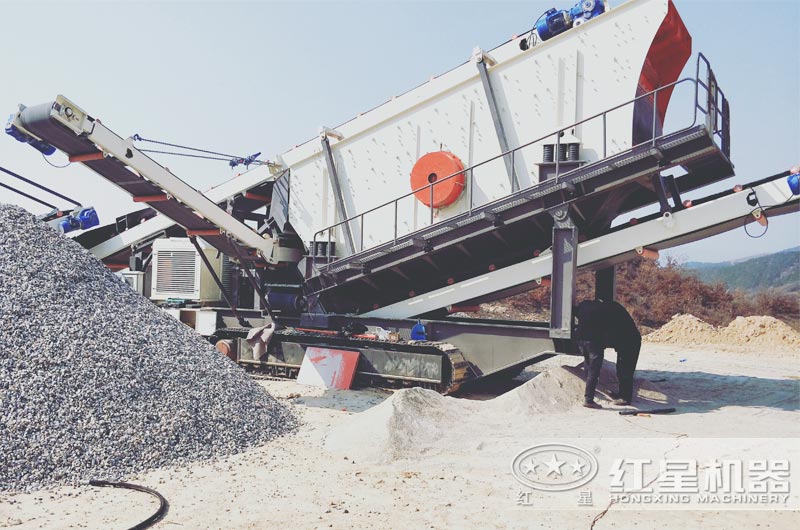 振動篩制造廠家就找河南紅星，固定式、移動式都有