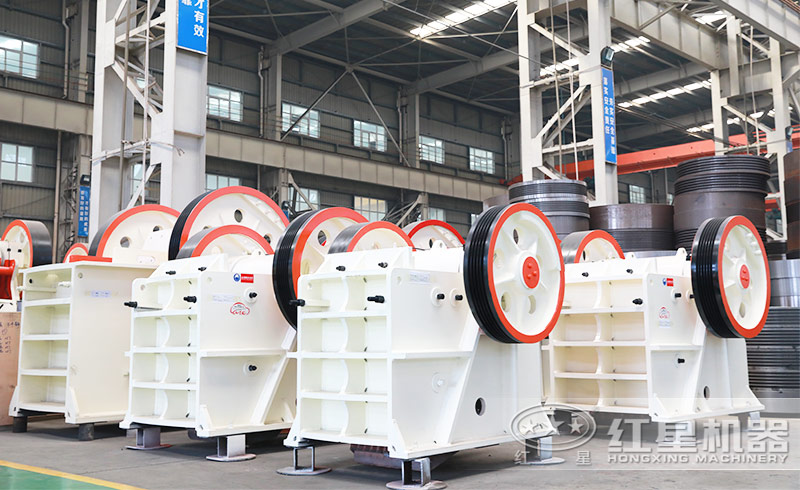 顎式破碎機(jī)750×250多少錢一臺(tái)？產(chǎn)量是多少？