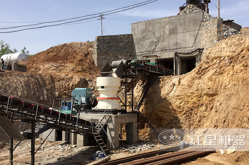 圓錐破碎機(jī)用于破碎生產(chǎn)線現(xiàn)場(chǎng) 圓錐破碎機(jī)用于破碎生產(chǎn)線現(xiàn)場(chǎng)