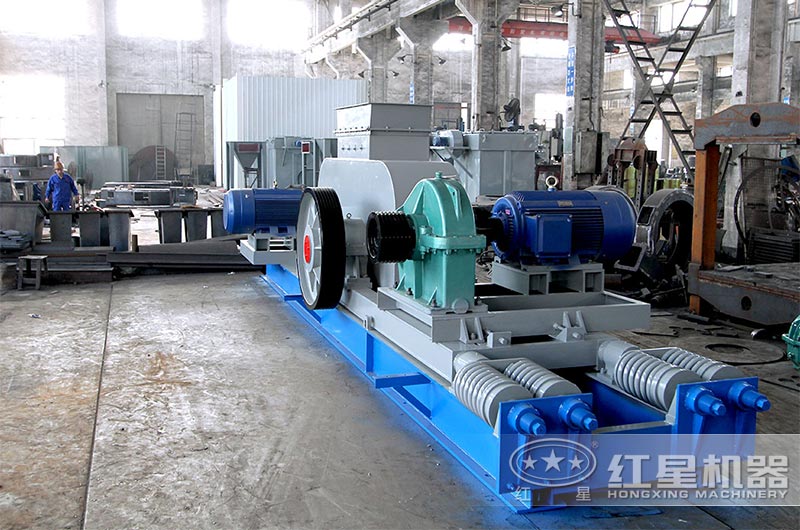 全液壓對輥制砂機設備車間 全液壓對輥制砂機設備車間