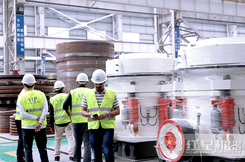 圓錐破碎機優(yōu)勢特點多，歡迎來廠考察