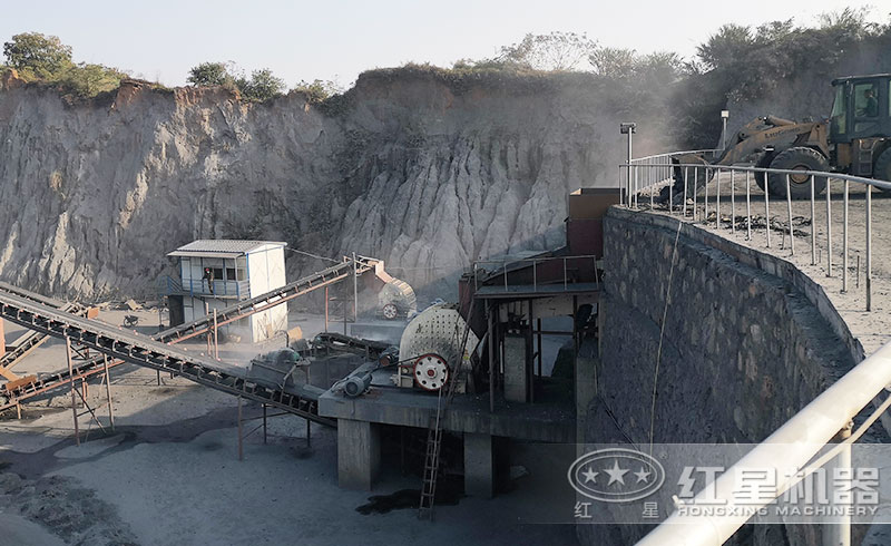 PCZ1615重錘式破碎機產(chǎn)量是多少？多少錢一臺？