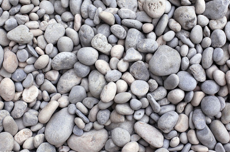 沖擊破能破卵石嗎？1小時(shí)產(chǎn)量多少噸？