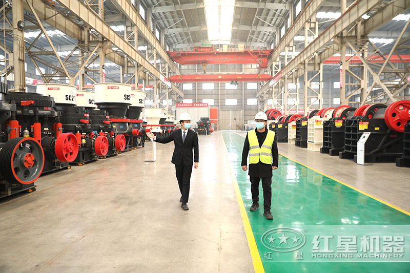 大型廠房，客戶來廠實地考察