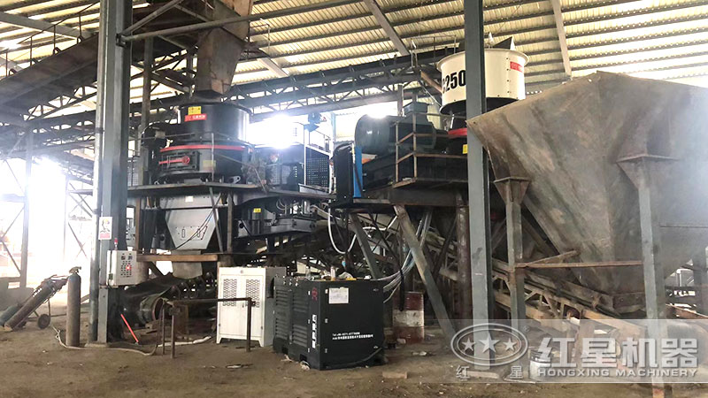 什么樣的石頭可以制作成沙子？石頭打的沙子叫什么？