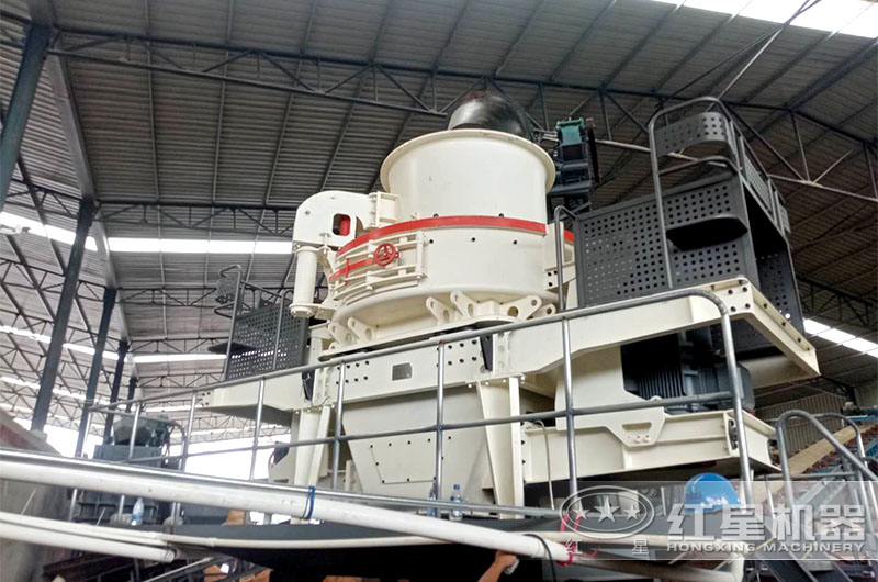 制砂作業(yè)現(xiàn)場 制砂作業(yè)現(xiàn)場