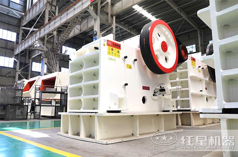 大型鐵礦石破碎機(jī)多少錢一臺？